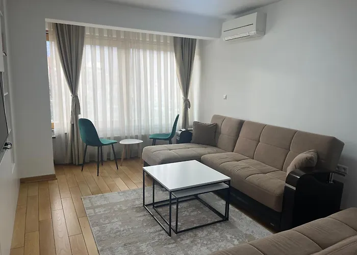 Vip Apartment Four